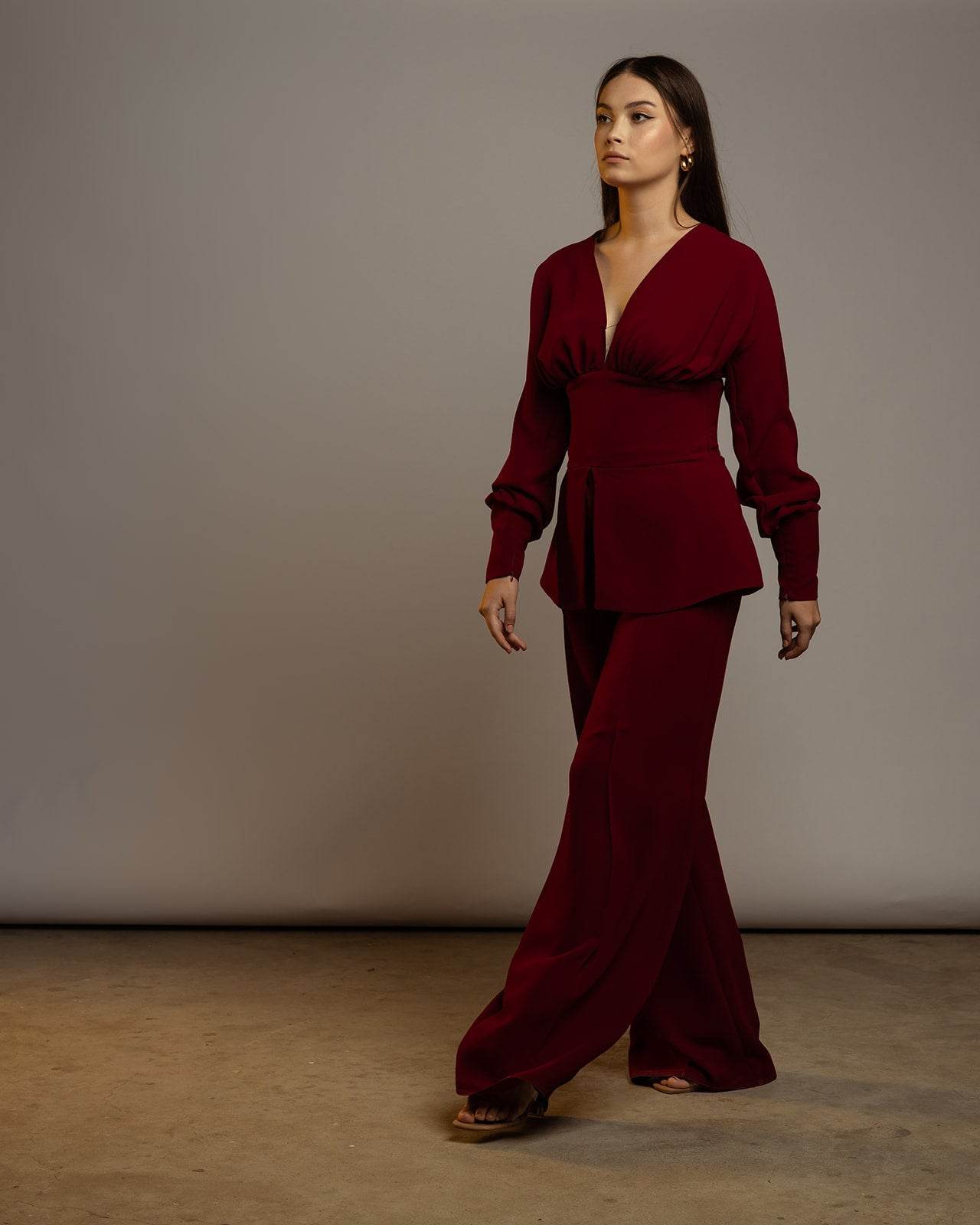 VIRA SUIT - MOONMAINS EGY