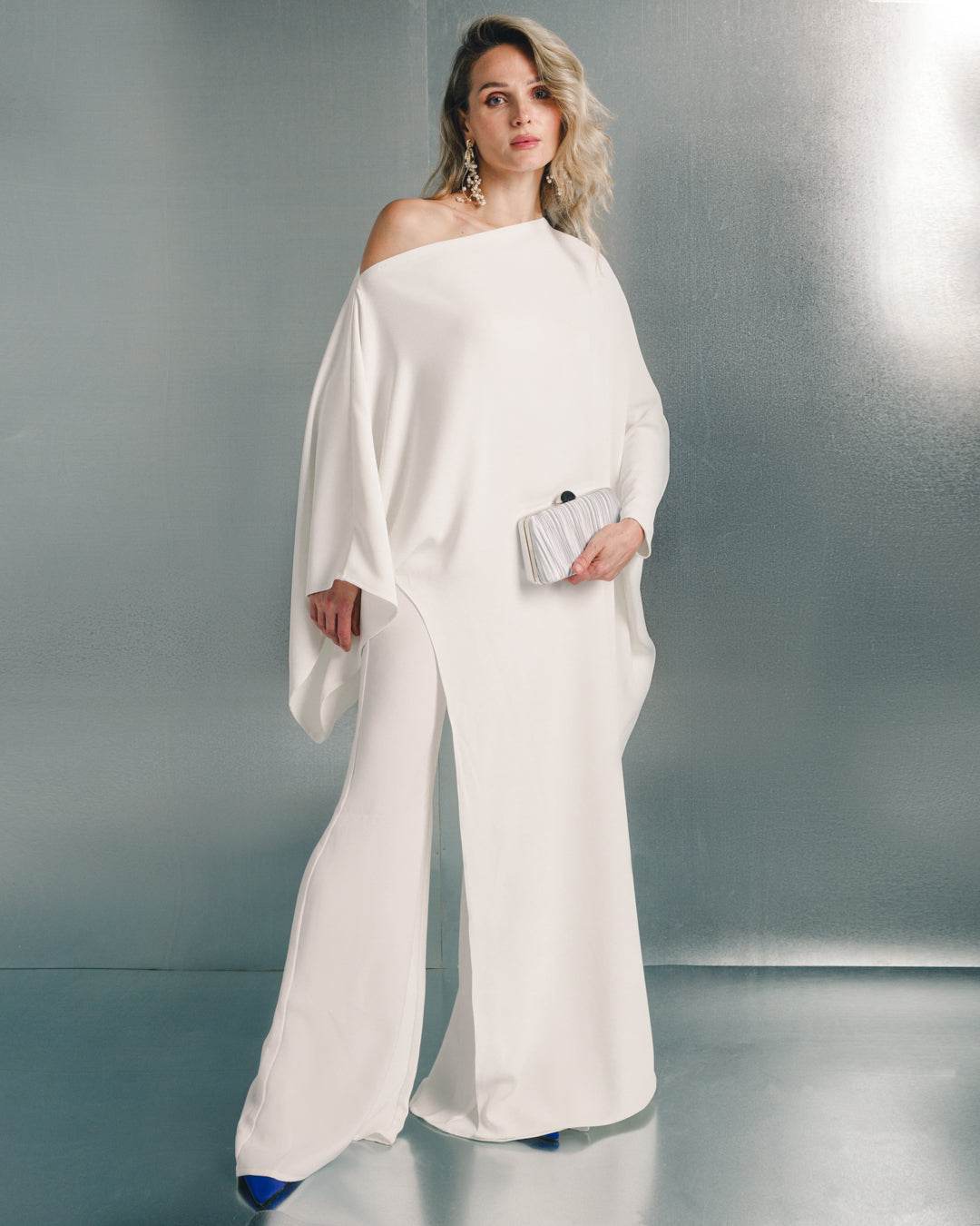 Caped loose neck crepe set - MOONMAINS EGY