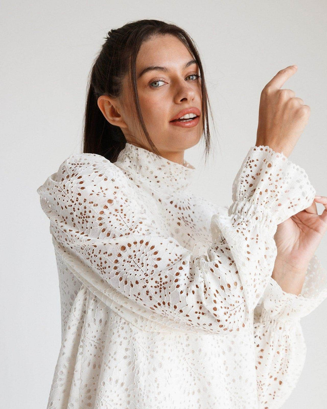 MINI EMBROIDERY DRESS - MOONMAINS EGY