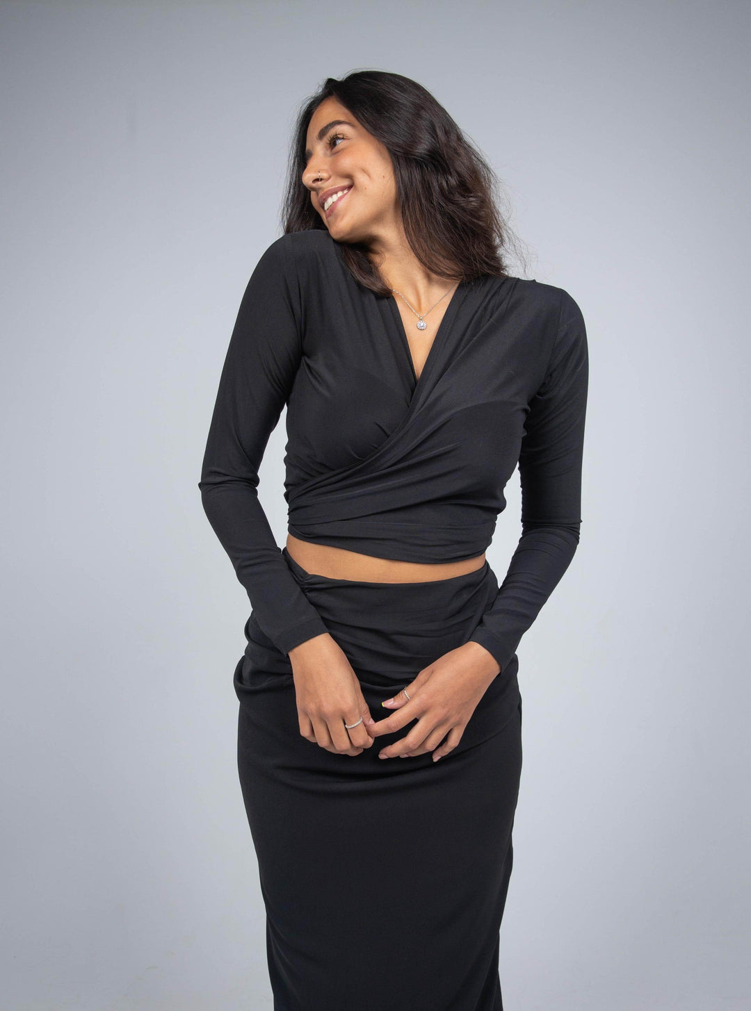 LONG SLEEVE V NECK TIE KNOT BANDAGE WRAP BLOUSE - MOONMAINS EGY