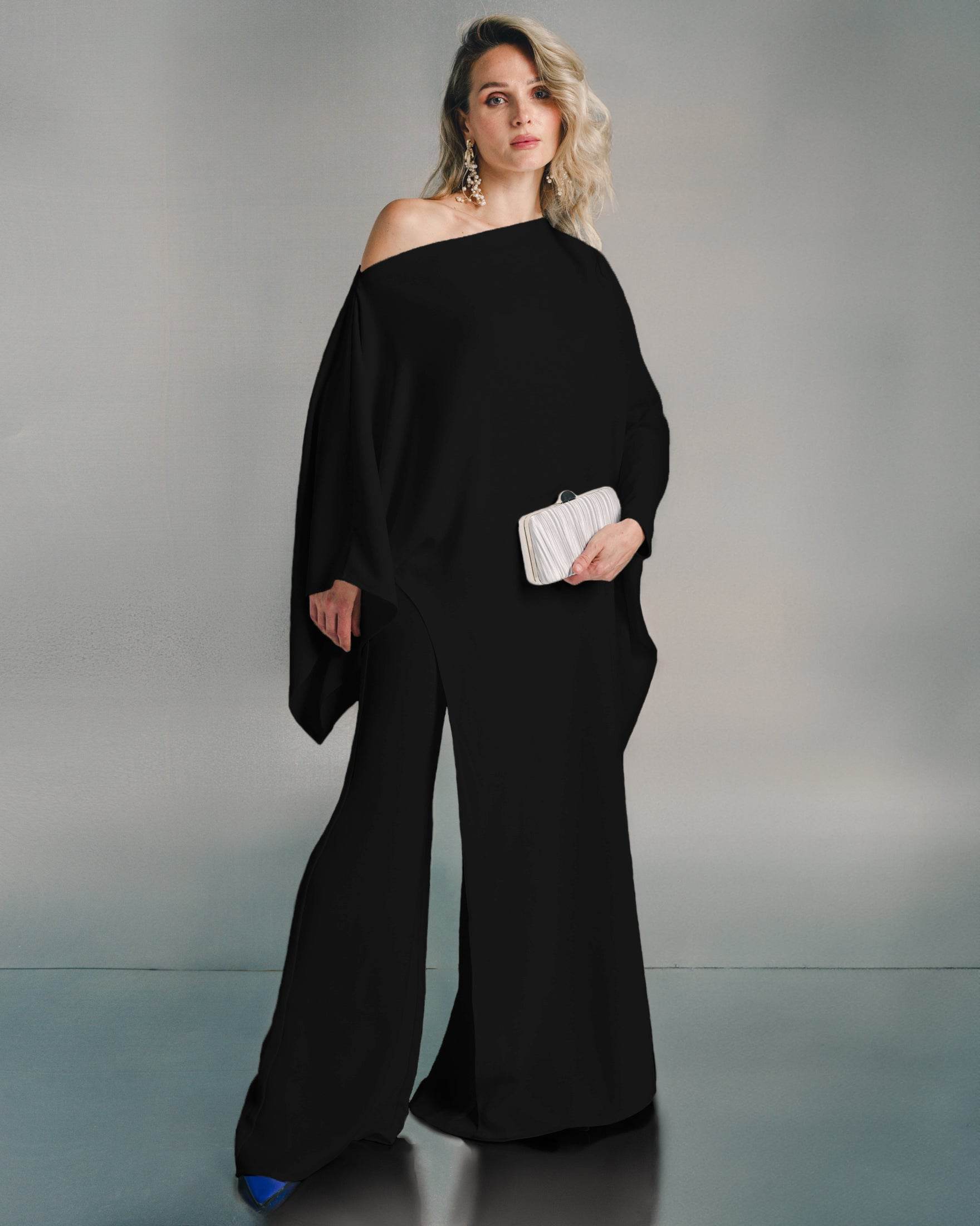 Caped loose neck crepe set - MOONMAINS EGY