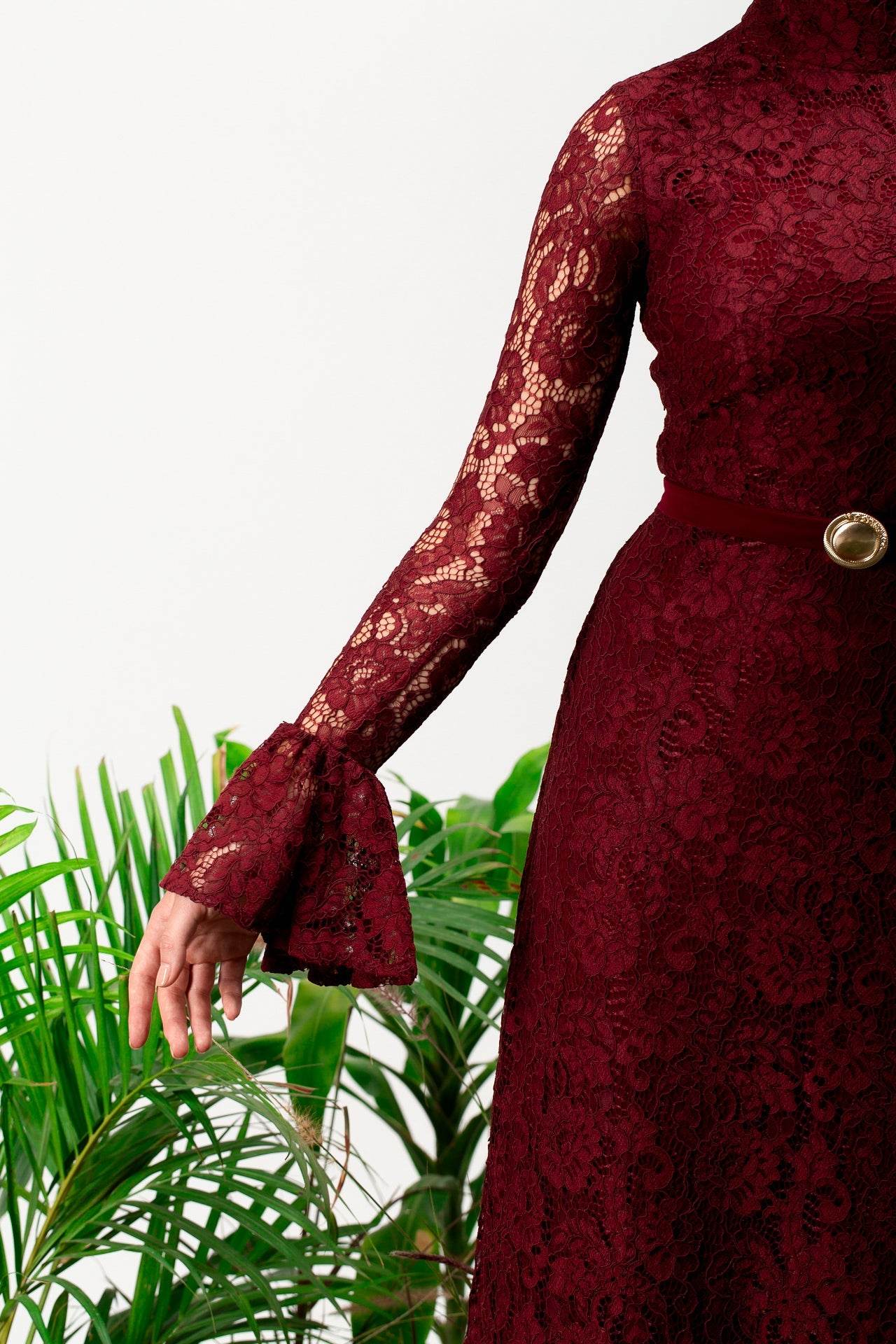 Isolde long sleeves Dress - MOONMAINS EGY