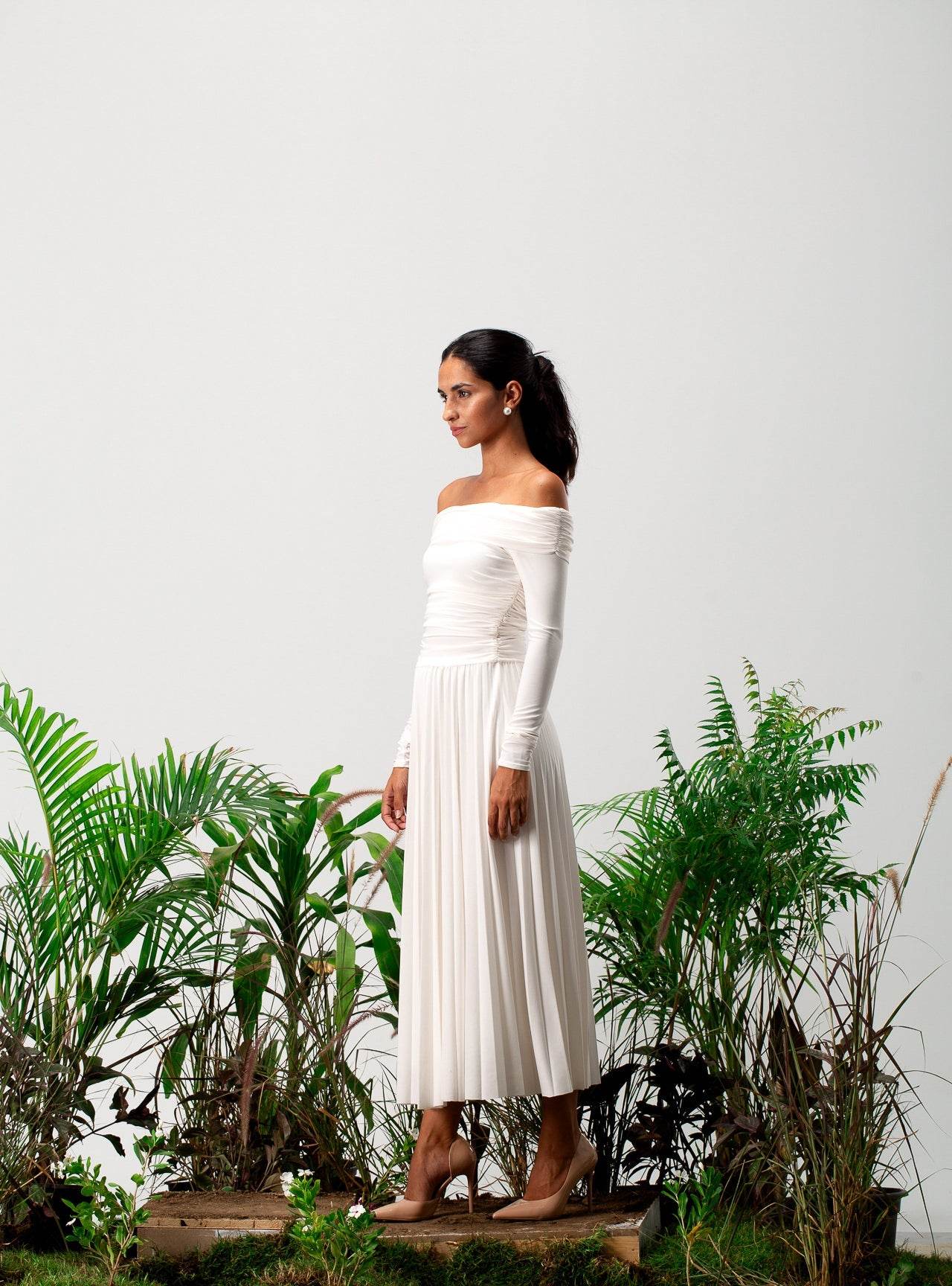 Meliora Long-Sleeve Maxi Dress - MOONMAINS EGY