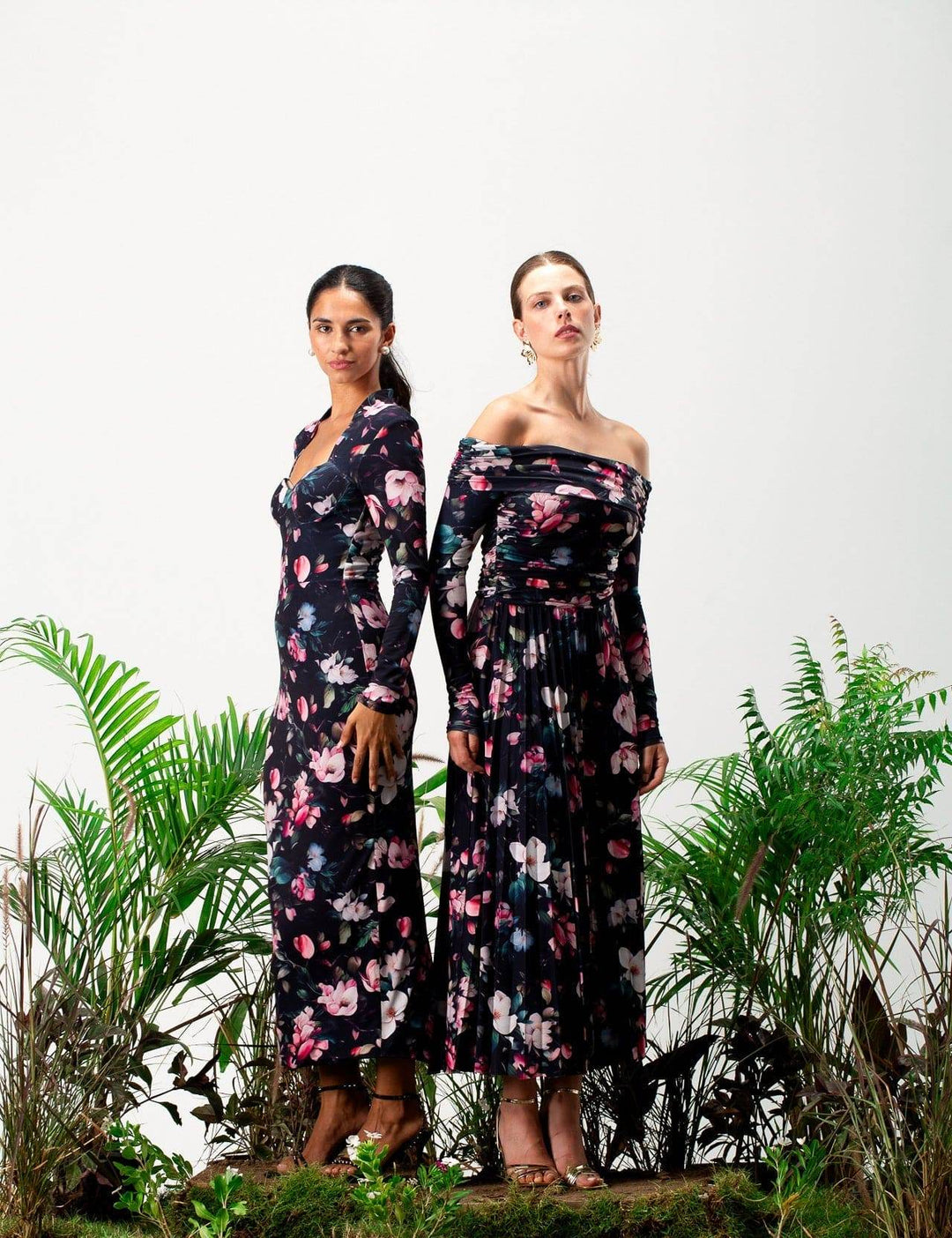 Meliora printed Long-Sleeve Maxi Dress - MOONMAINS EGY