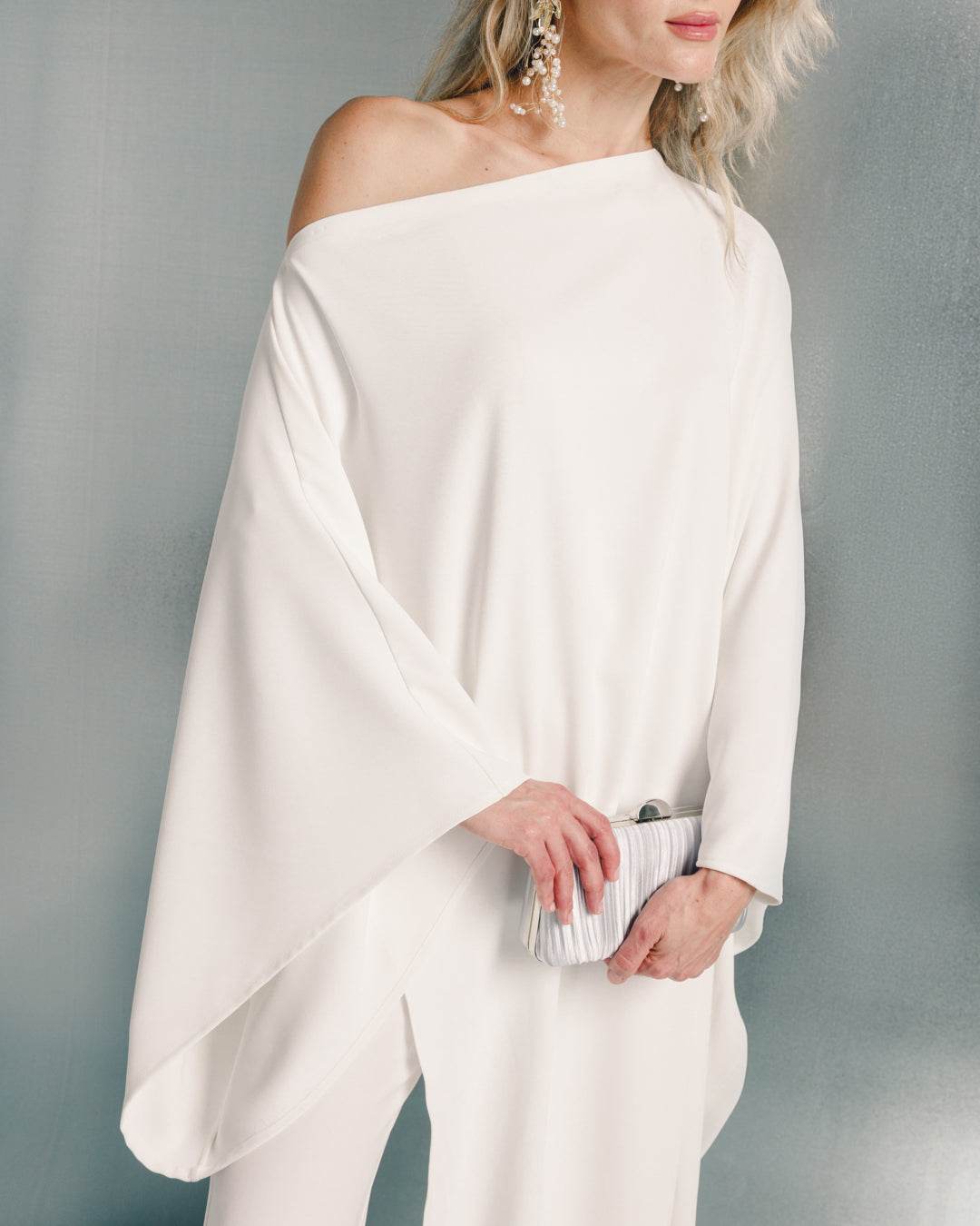 Caped loose neck crepe set - MOONMAINS EGY