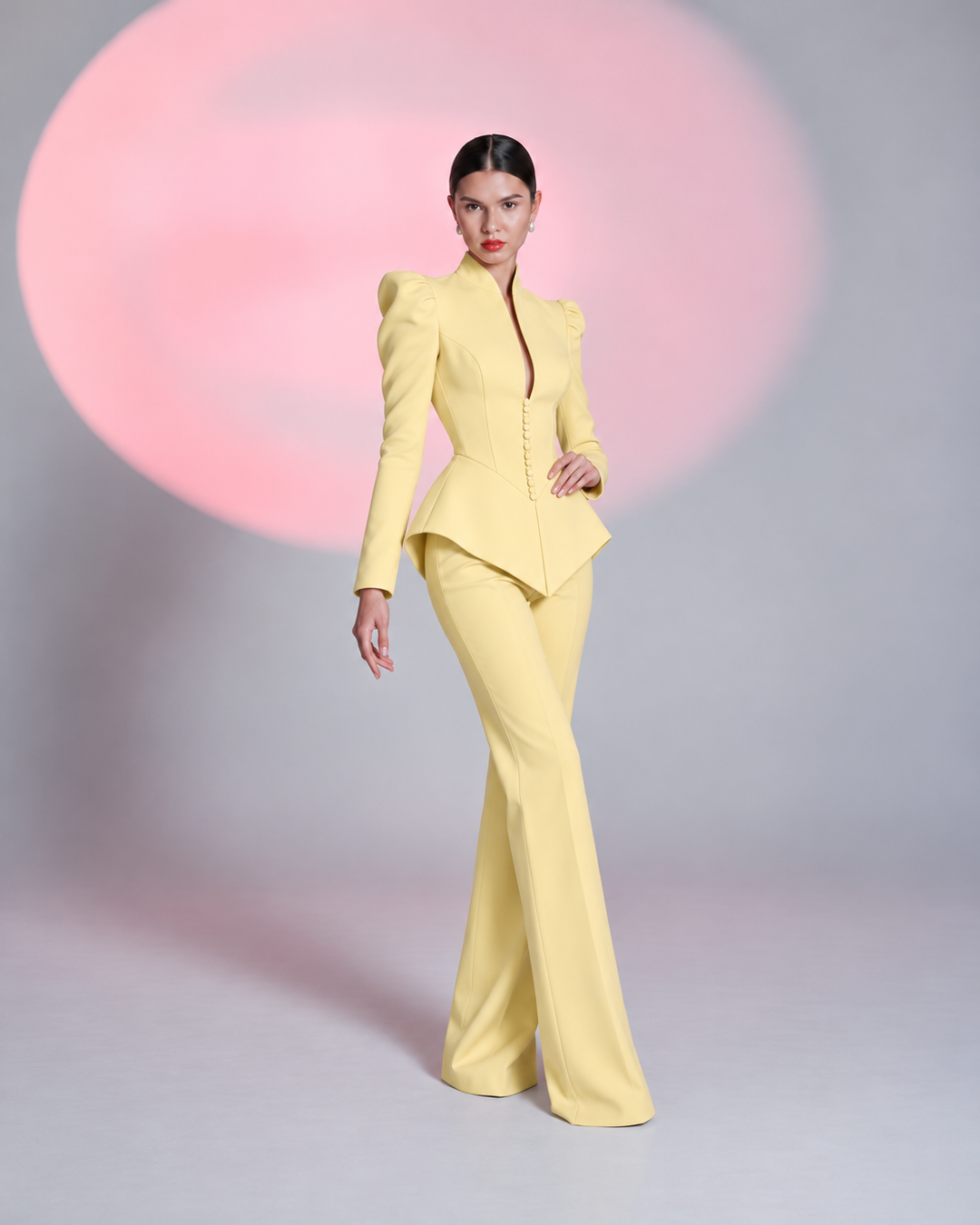 Avielle Suit