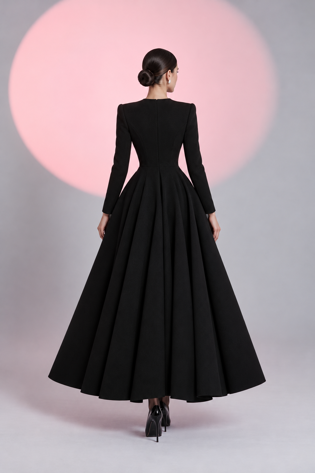 Bellavelle Suit