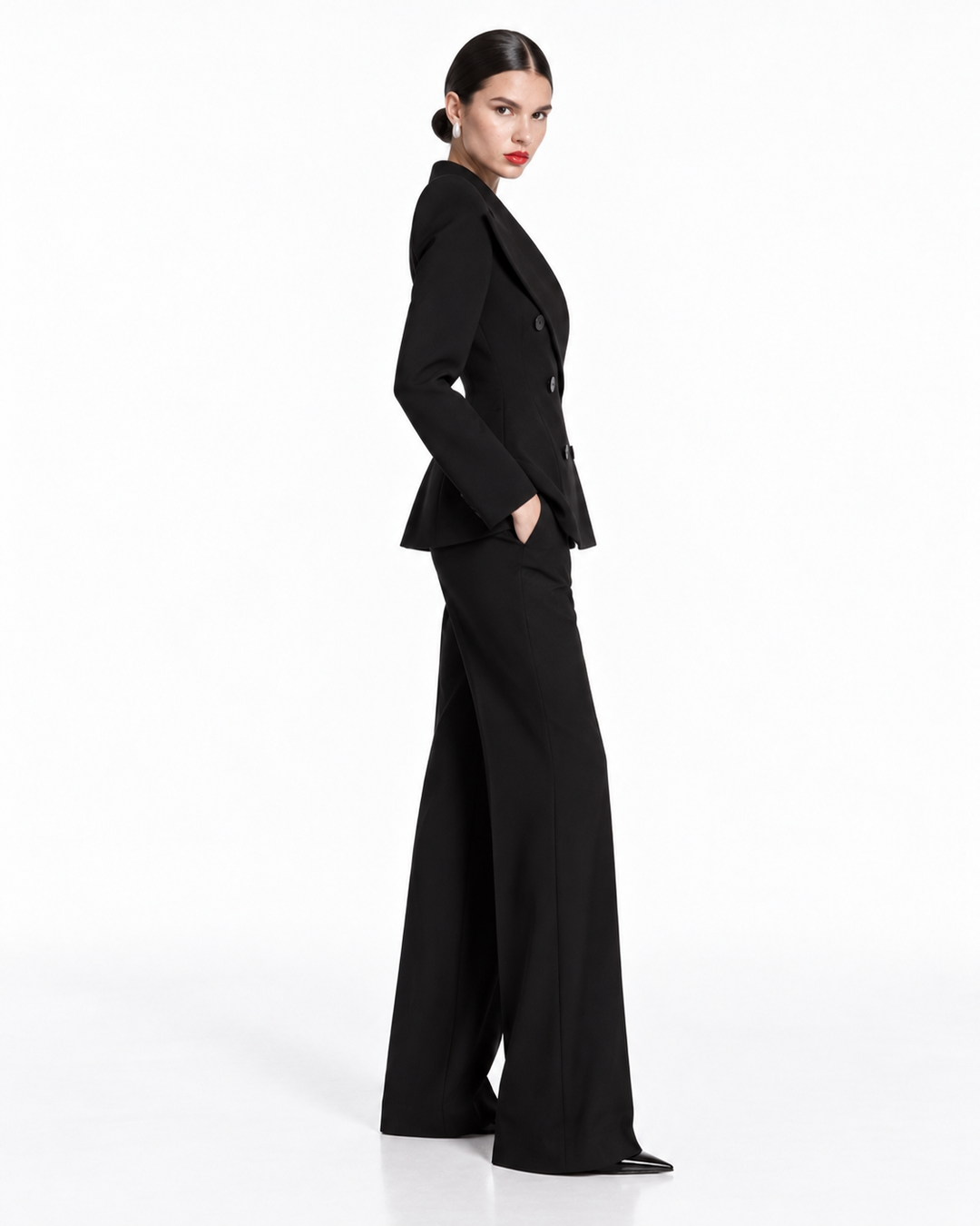 Clair Suit