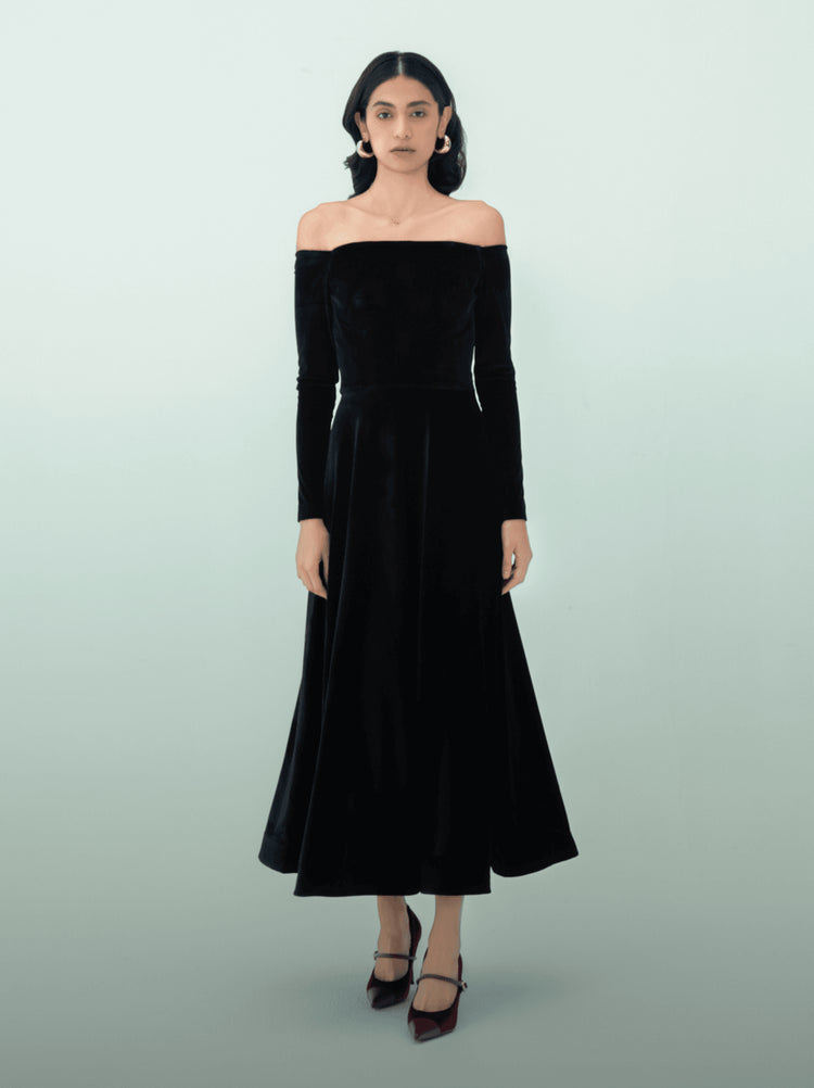 Velvet Noir - MOONMAINS EGY