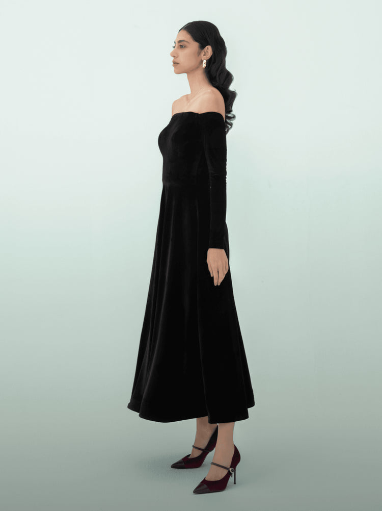 Velvet Noir - MOONMAINS EGY