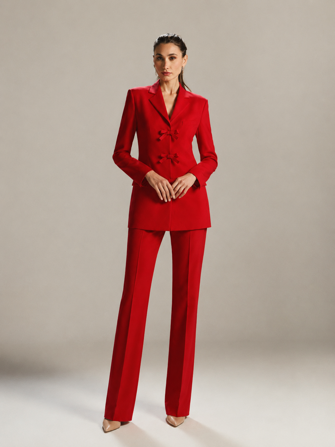 AMANDA BOW-DETAIL SUIT