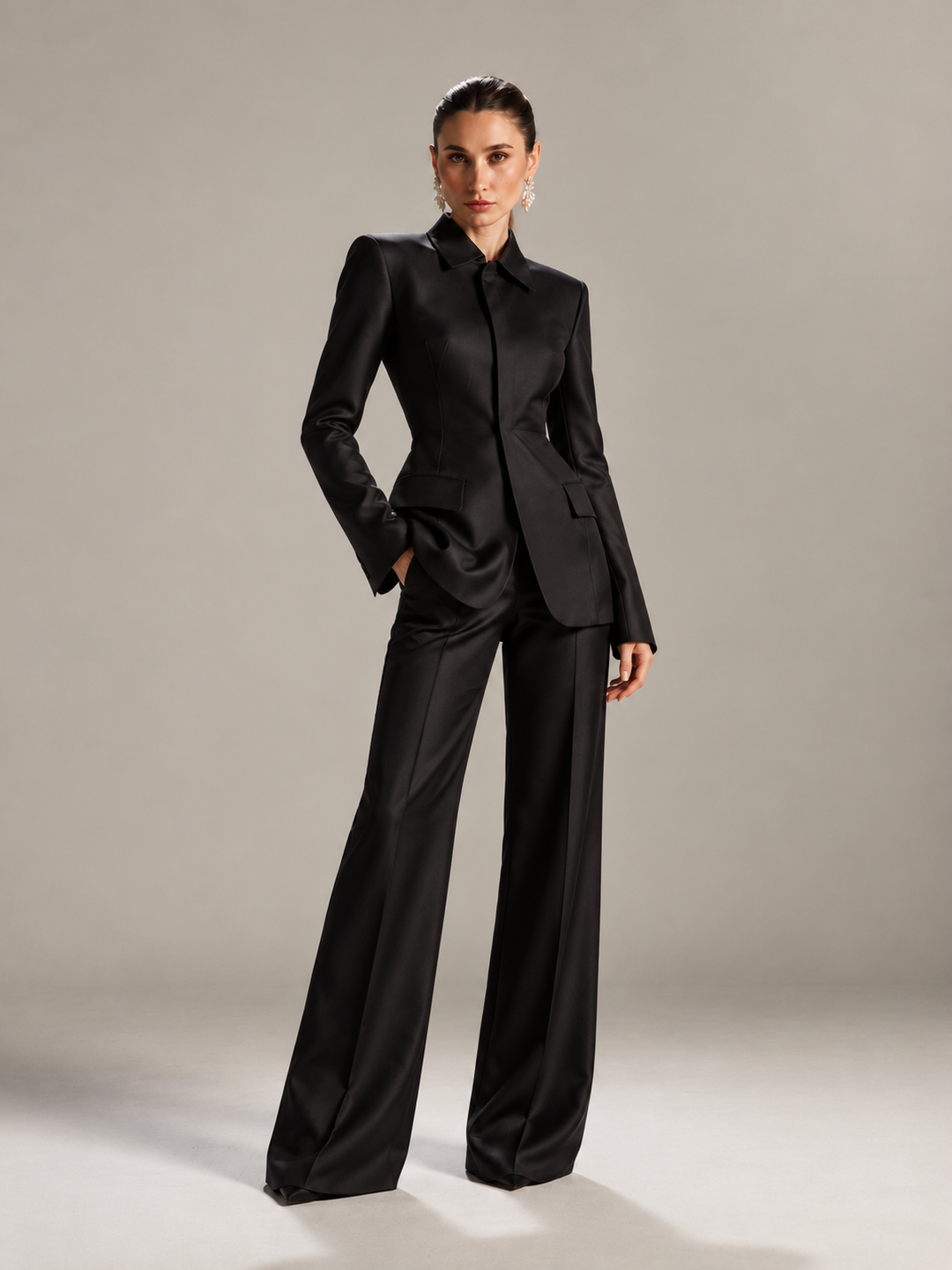 Riviera Suit