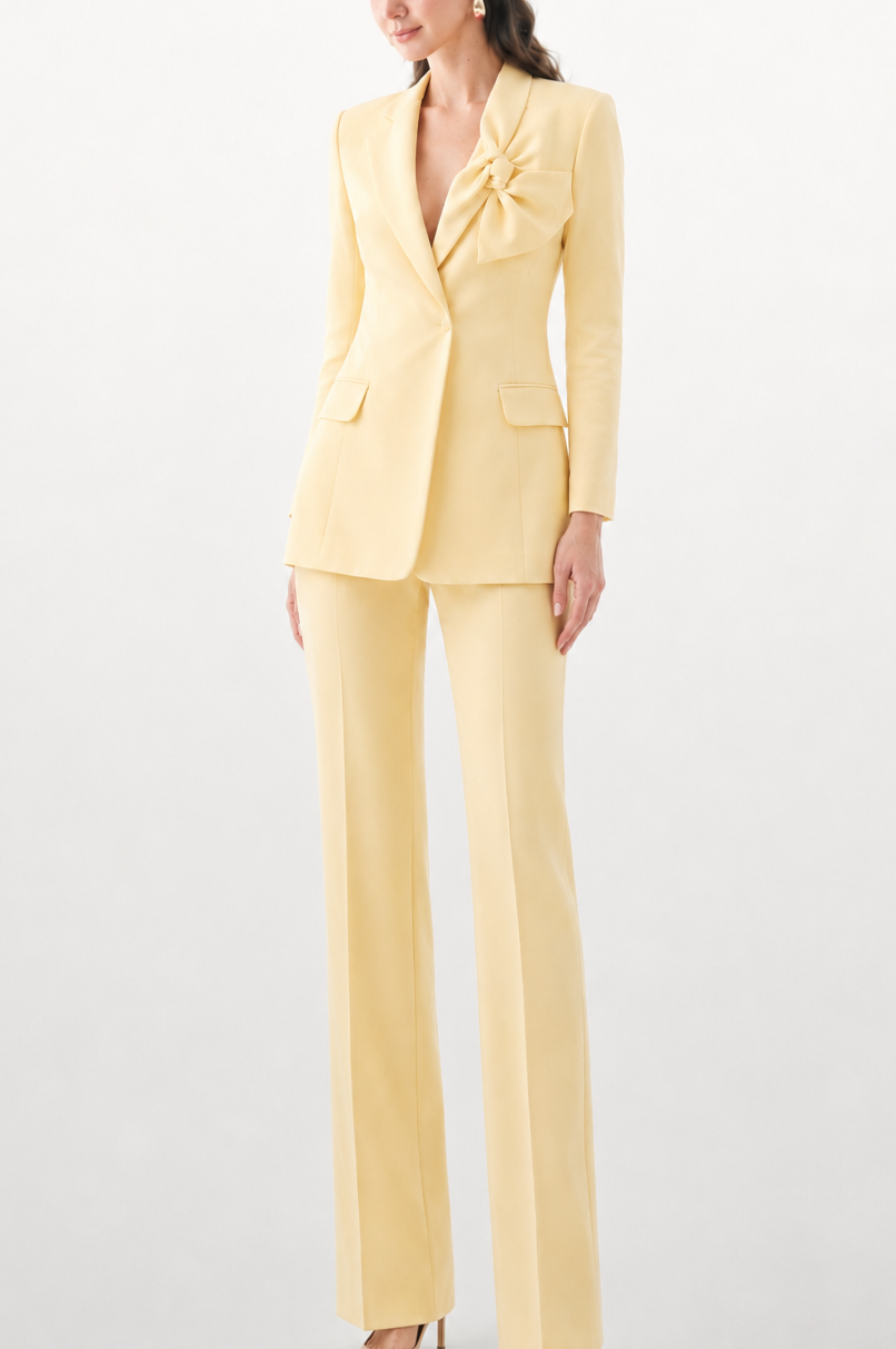 EURYDICE BOW SIGNATURE SUIT