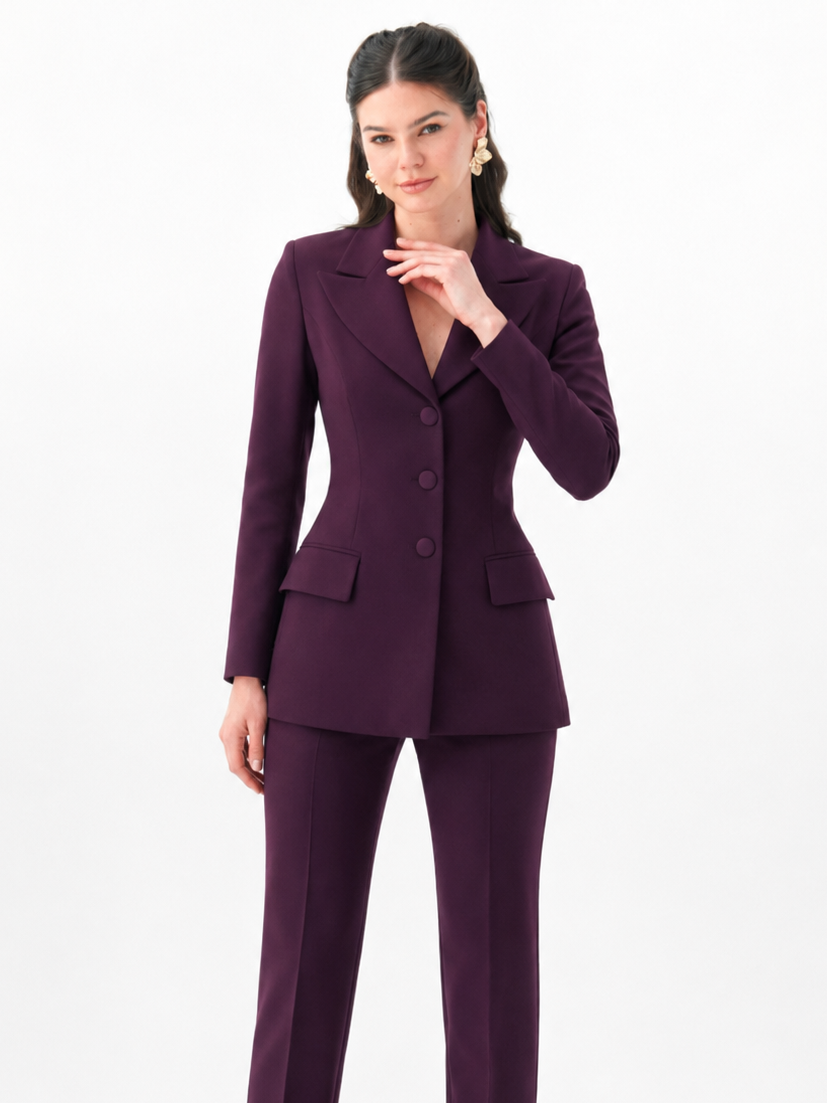 THRAIA SUIT