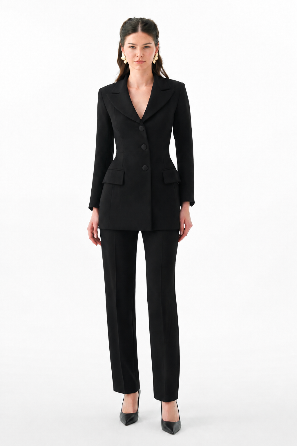 THRAIA SUIT
